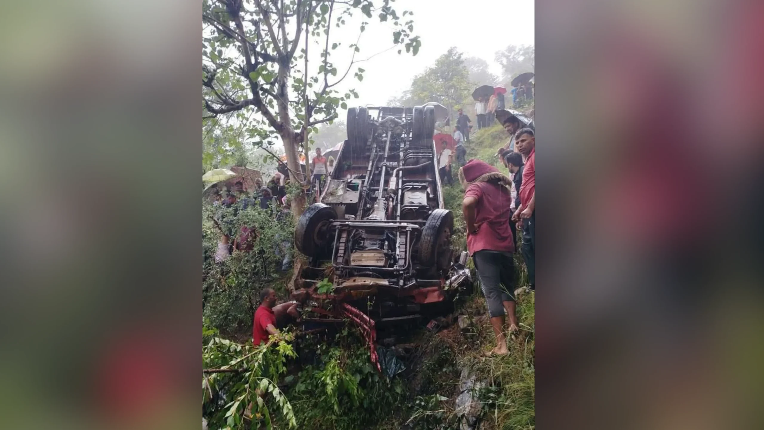One dead, 18 injured as bus falls into gorge in Mandi district