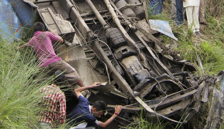 Sirmaur bus accident : Passenger bus plunges into gorge in near Haripurdhar, at least 8 killed