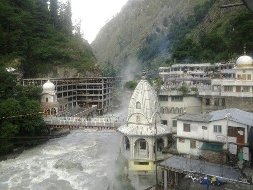 (Manikaran Sahib Gurudwara, Kullu)